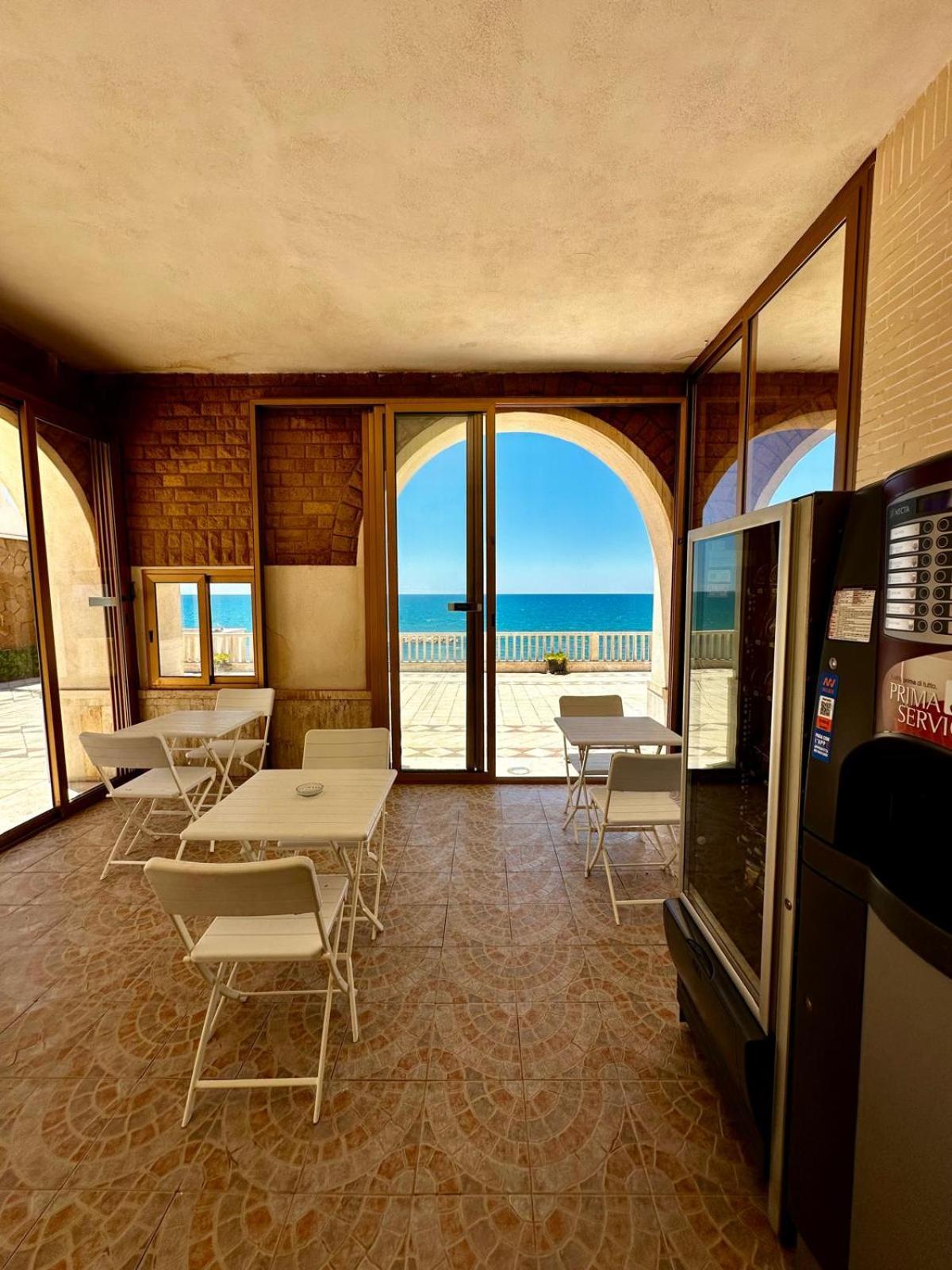 Il Paradiso Sul Mare Anzio Exterior foto